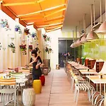 Demiroren Istiklal فندق 3*
