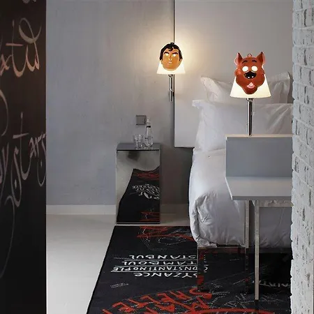 ホテル Demiroren Istiklal 3*