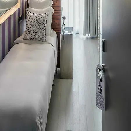 فندق Demiroren Istiklal اسطنبول